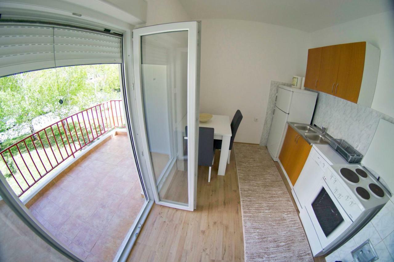 Apartmani Ambasador Trebinje Exterior foto