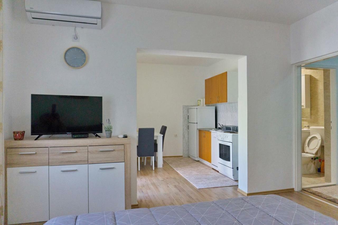 Apartmani Ambasador Trebinje Exterior foto